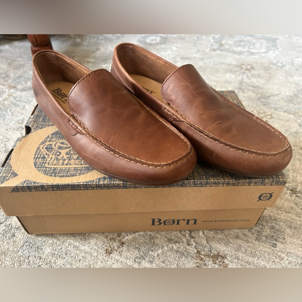 New In Box - Men’s Born Allen Tan Leather Loafer Slip-on Shoes-Size 9.5